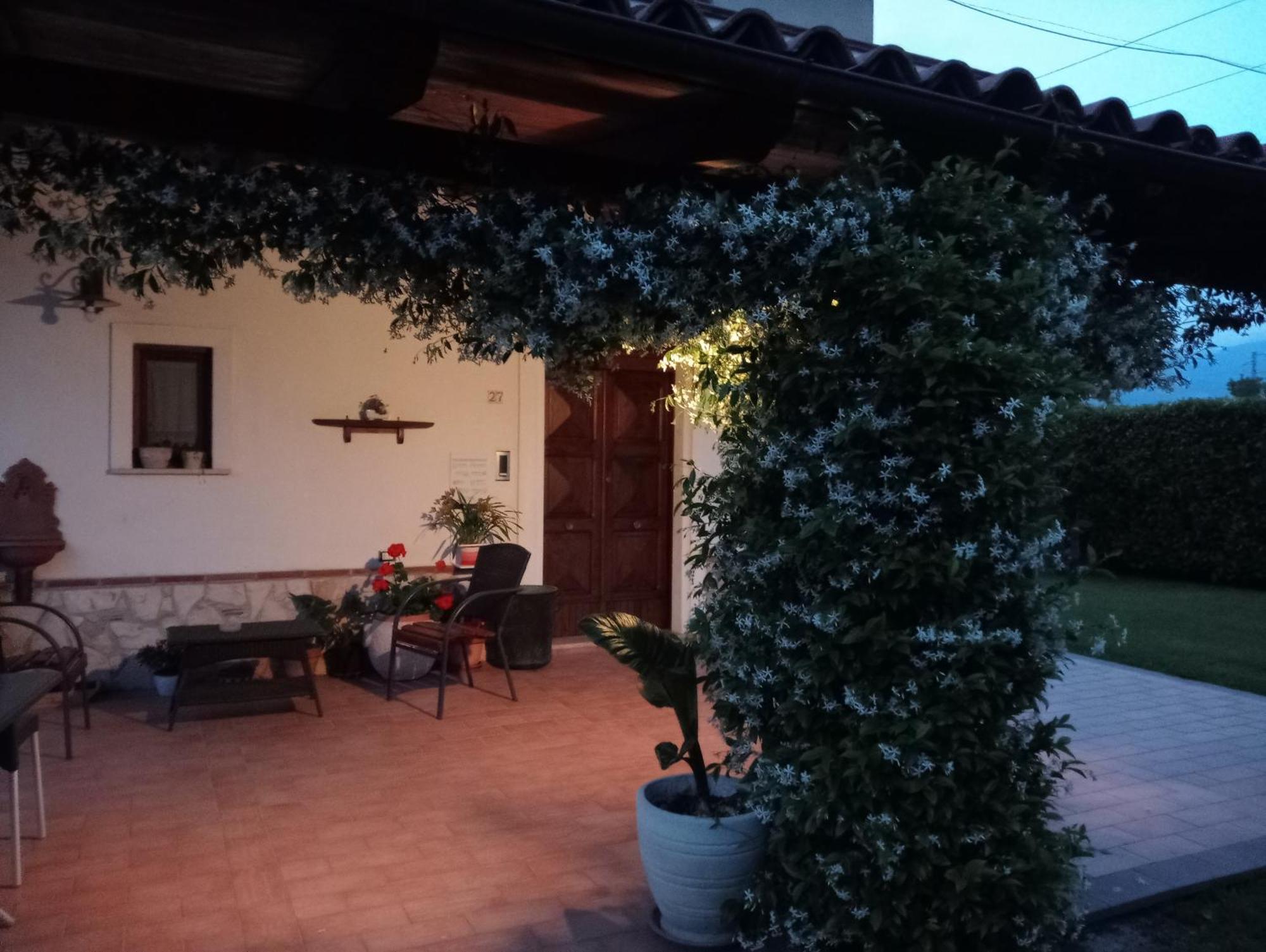 B&B Il Tiglio Padula Exterior photo